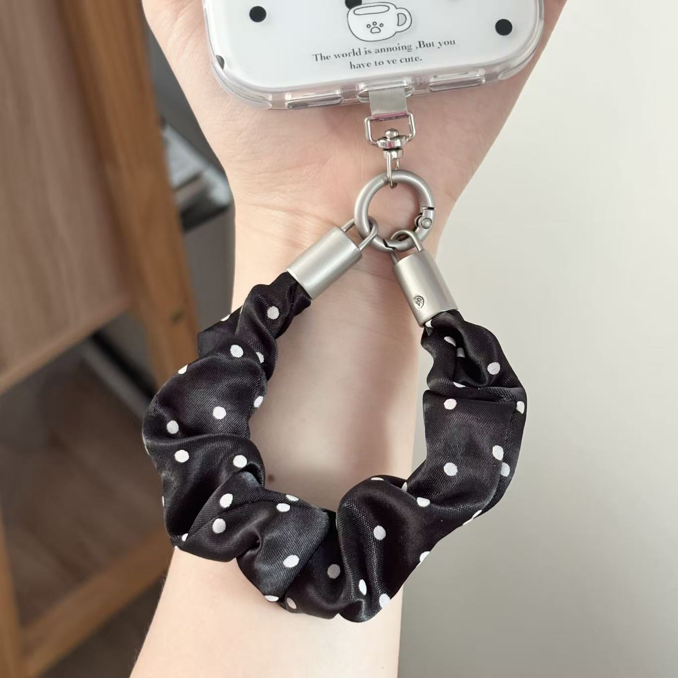 Dragonne de téléphone en soie  - Phone Accessories Aesthetic avis et prix